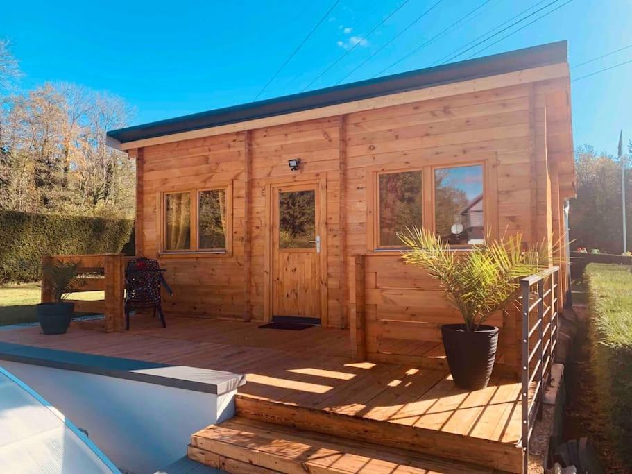 Corcieux Chalet 2 Personnes Avec Jacuzzi Et Piscine Saisonniere Partagee מראה חיצוני תמונה