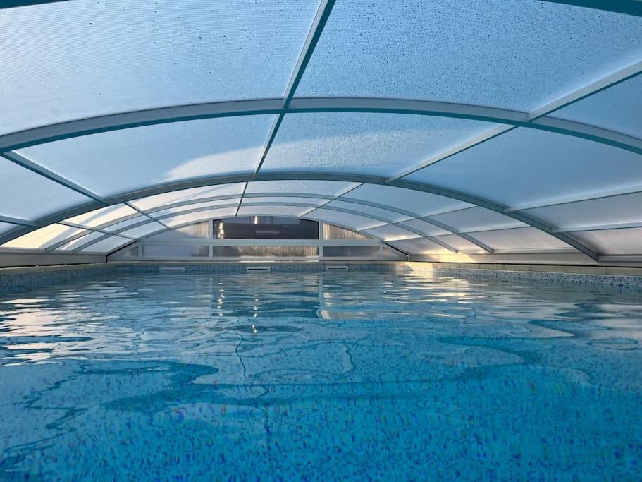 Corcieux Chalet 2 Personnes Avec Jacuzzi Et Piscine Saisonniere Partagee מראה חיצוני תמונה